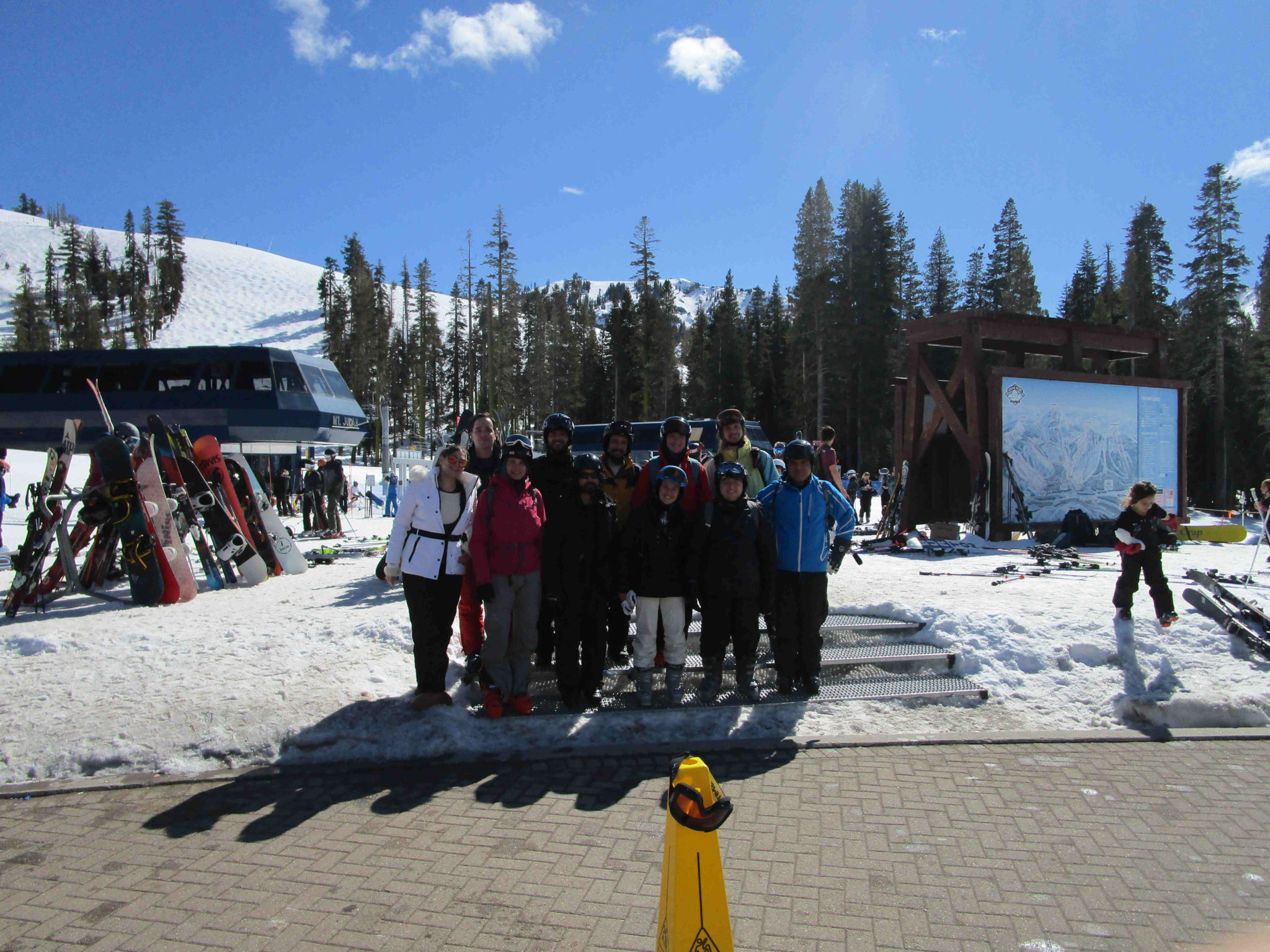 ski-trip-at-sugar-bowl-resort-berkeley-lab-postdoc-association